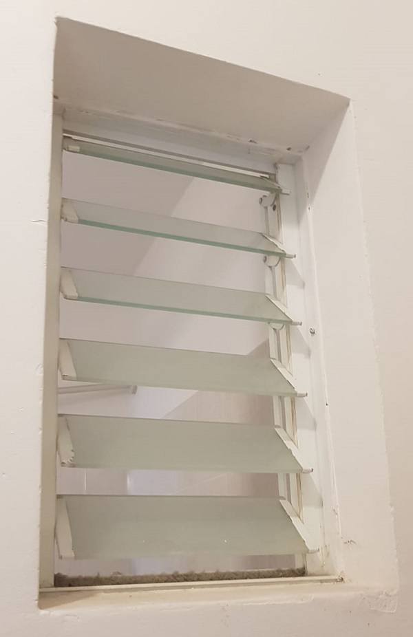 תיקון שלבי תריס